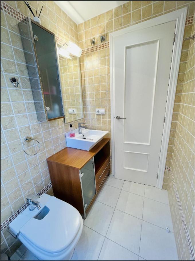 Apartamento Playa De Poniente Benidorm - Torre Dos Calas Eksteriør billede