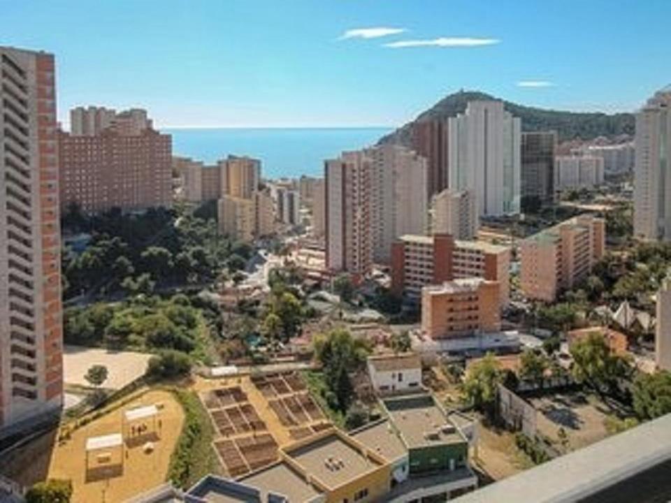 Apartamento Playa De Poniente Benidorm - Torre Dos Calas Eksteriør billede