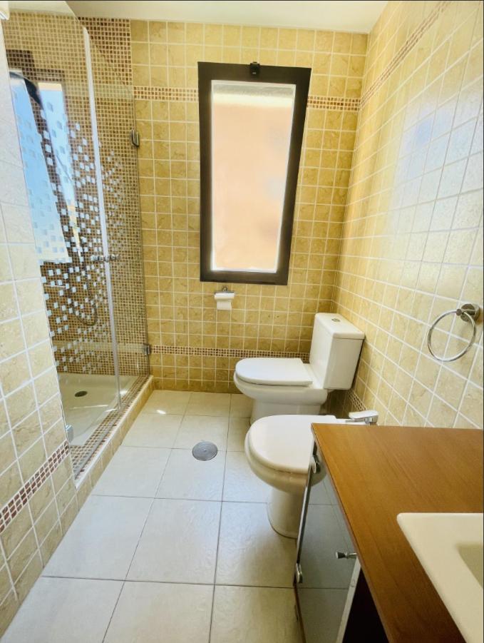 Apartamento Playa De Poniente Benidorm - Torre Dos Calas Eksteriør billede