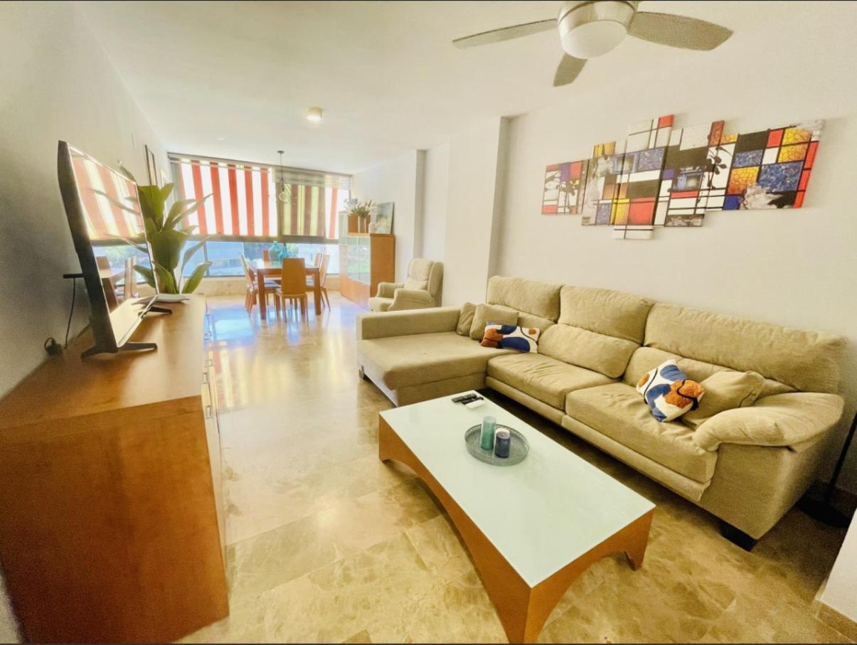 Apartamento Playa De Poniente Benidorm - Torre Dos Calas Eksteriør billede